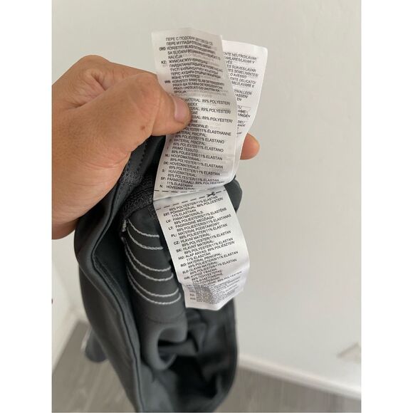 Adidas Three Stripes Running/Training Shorts Sz Large - Picture 6 of 6